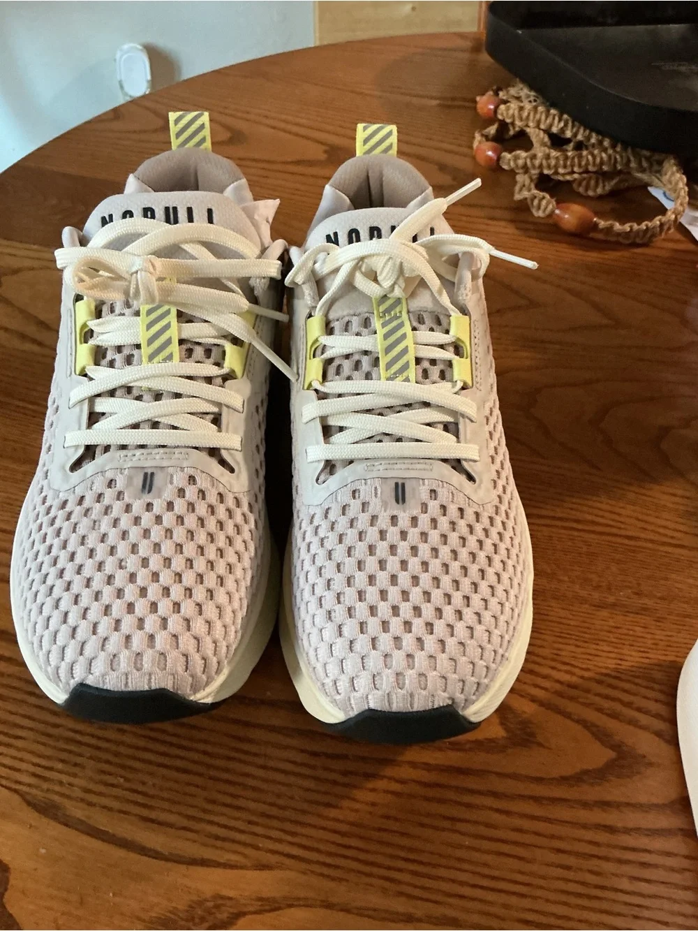 NOBULL Ccream knit sneakers